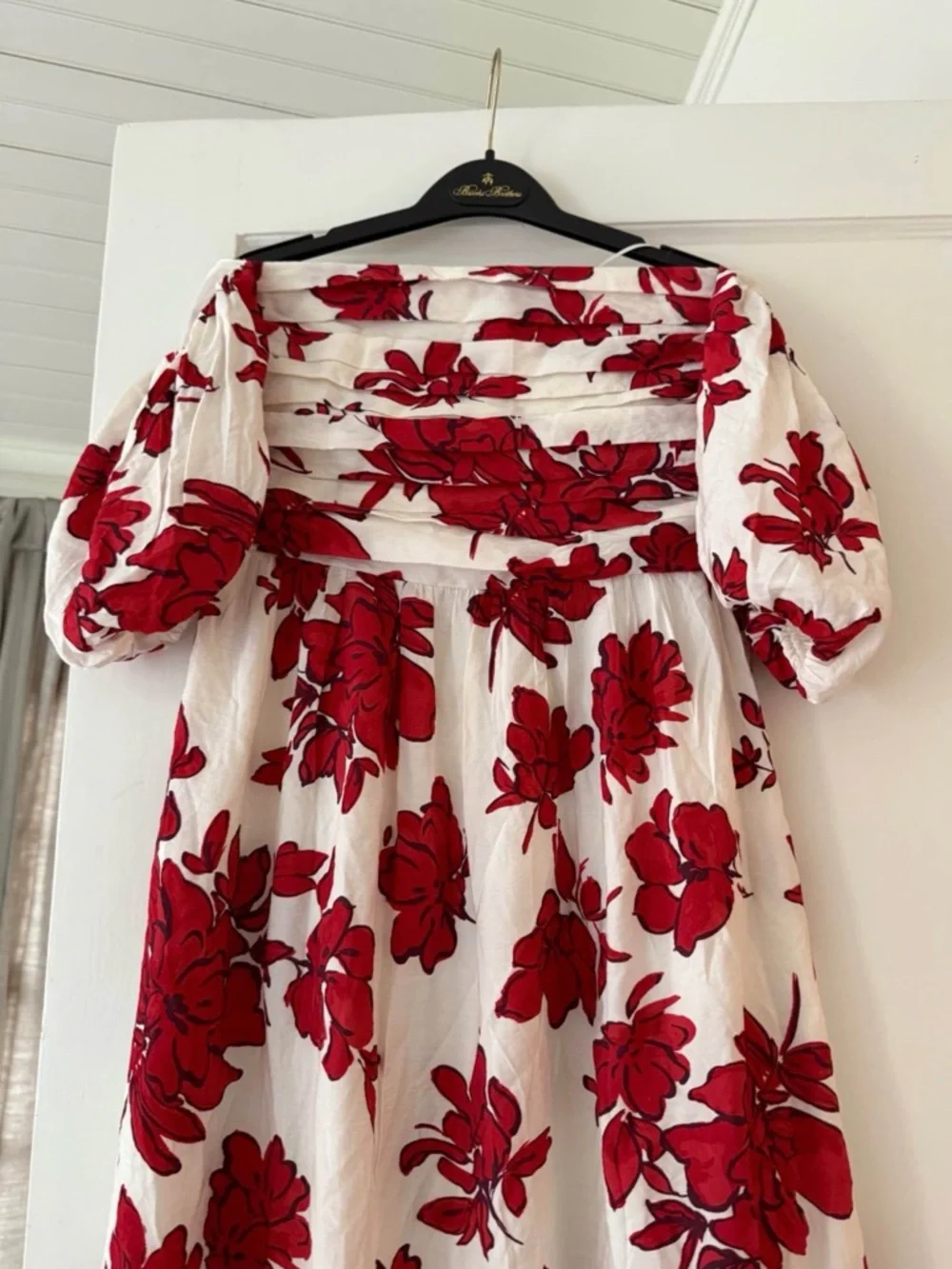 Abercrombie & Fitch White Maxi Dress with Red Floral Print - Picture 3 of 4